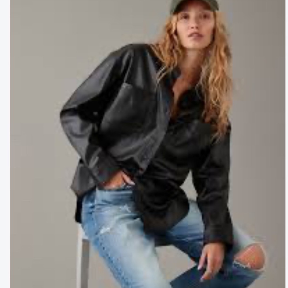 American Eagle Black Faux Leather Button Down Shacket Shirt jacket XS